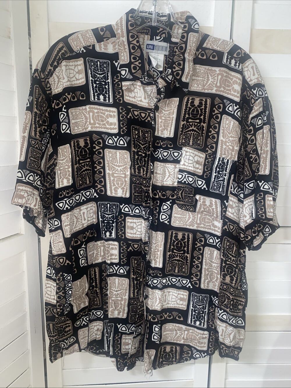 Vintage Untied Tribal Geometric Men’s Large Shirt Button Down Short Sleeve